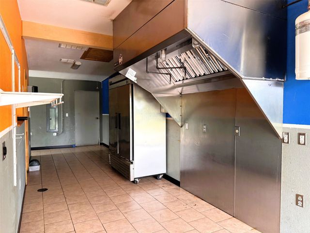 1721 N Edwards Ave., Mt Pleasant, TX 75455