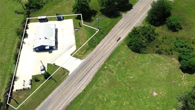 1721 N Edwards Ave., Mt Pleasant, TX 75455