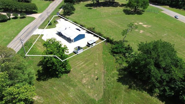 1721 N Edwards Ave., Mt Pleasant, TX 75455