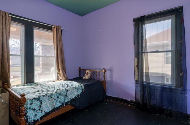 1900 N Center Street, Crest Hill, IL 60403