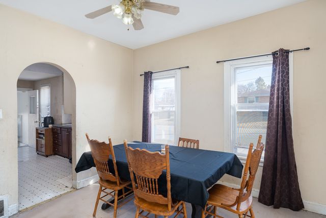 1900 N Center Street, Crest Hill, IL 60403