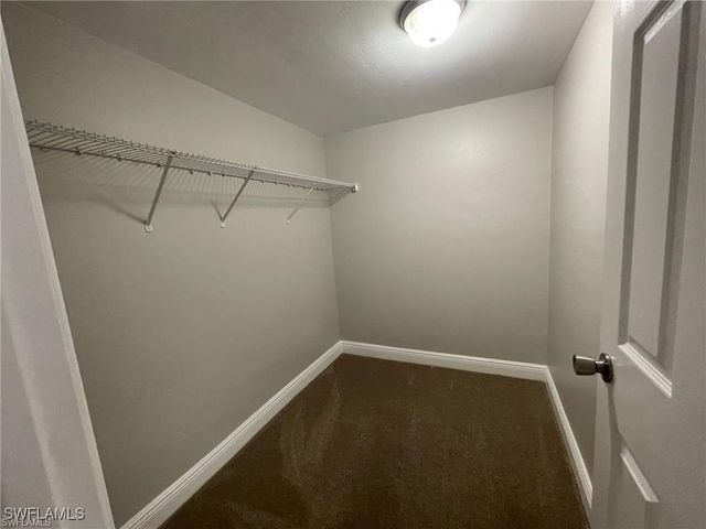 1302 Derbyshire CT C104, Naples, FL 34116