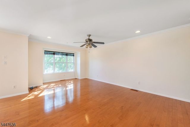 146 Summit Rdg, Pompton Lakes Boro, NJ 07442