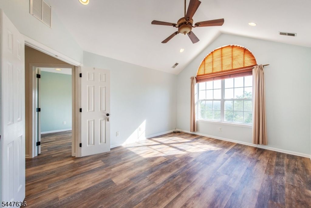 146 Summit Rdg, Pompton Lakes Boro, NJ 07442 — photo 13