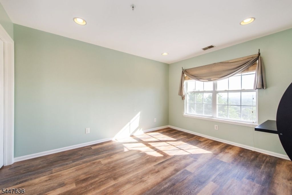 146 Summit Rdg, Pompton Lakes Boro, NJ 07442 — photo 19