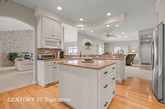 6790 Hospital Road, Freeland, MI 48623