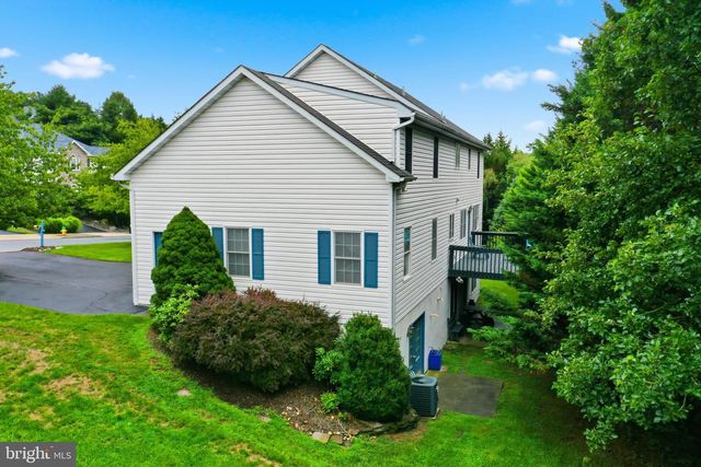 9 SYCAMORE DR, Reading, PA 19606