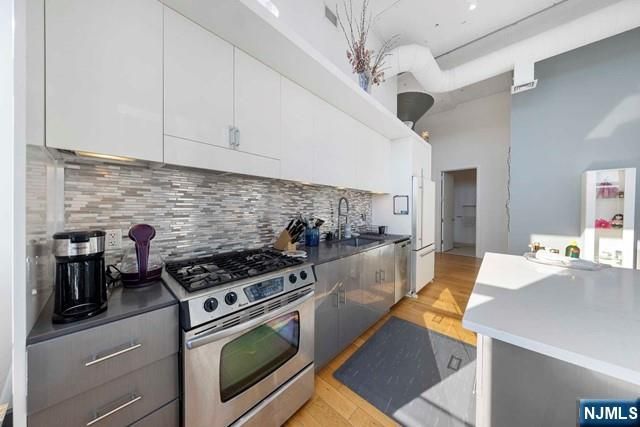 50 Dey Street 426, Jersey City, NJ 07306