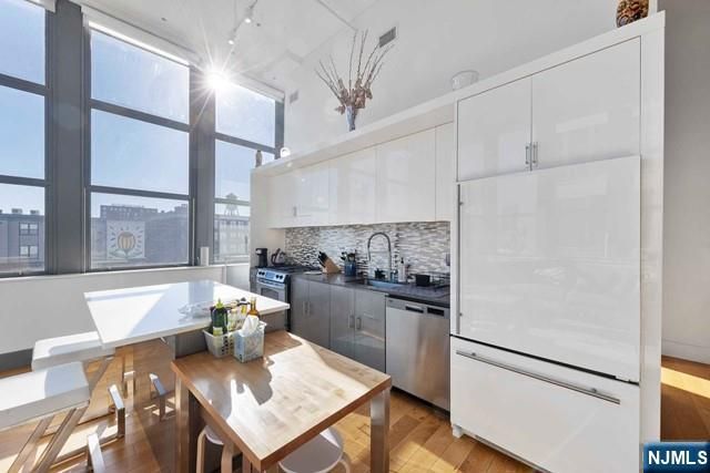 50 Dey Street 426, Jersey City, NJ 07306