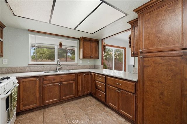 1547 Columbia Street, Redlands, CA 92374
