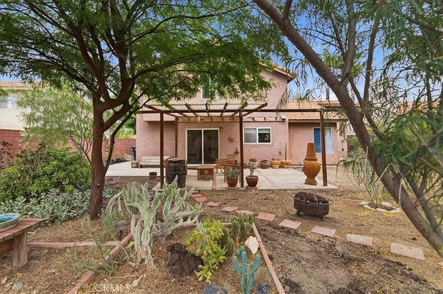 1547 Columbia Street, Redlands, CA 92374