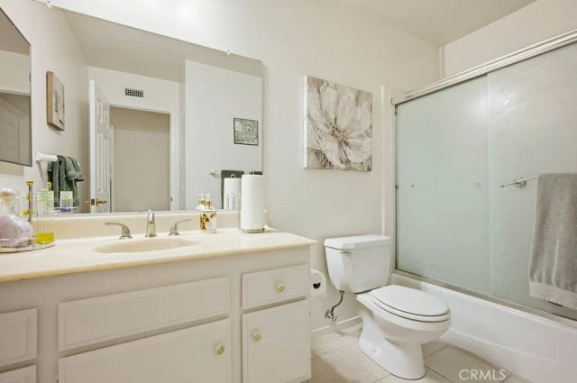2040 N Albright Avenue, Upland, CA 91784