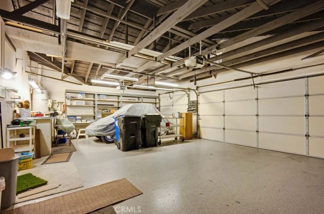 2040 N Albright Avenue, Upland, CA 91784