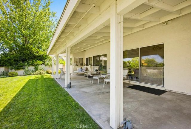 2040 N Albright Avenue, Upland, CA 91784