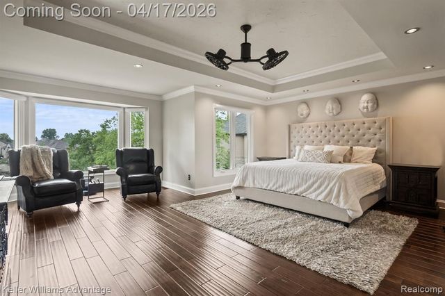 10993 Stoney Point Drive, South Lyon, MI 48178