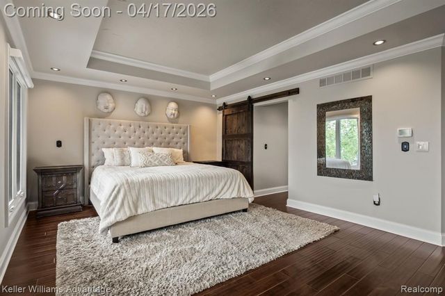 10993 Stoney Point Drive, South Lyon, MI 48178