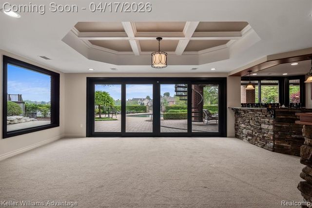 10993 Stoney Point Drive, South Lyon, MI 48178