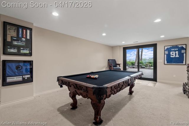 10993 Stoney Point Drive, South Lyon, MI 48178