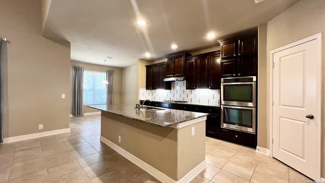 1907 Roaring Fork, San Antonio, TX 78260