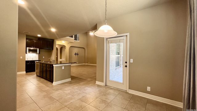 1907 Roaring Fork, San Antonio, TX 78260