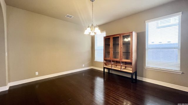 1907 Roaring Fork, San Antonio, TX 78260