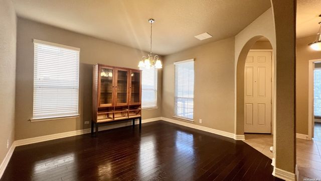 1907 Roaring Fork, San Antonio, TX 78260