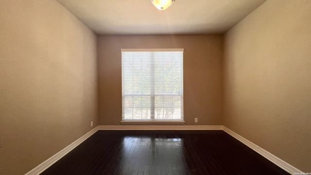 1907 Roaring Fork, San Antonio, TX 78260