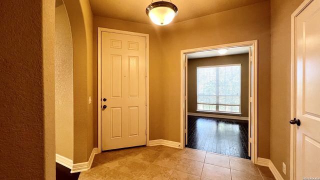 1907 Roaring Fork, San Antonio, TX 78260