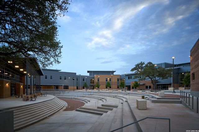 1907 Roaring Fork, San Antonio, TX 78260