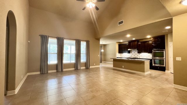 1907 Roaring Fork, San Antonio, TX 78260