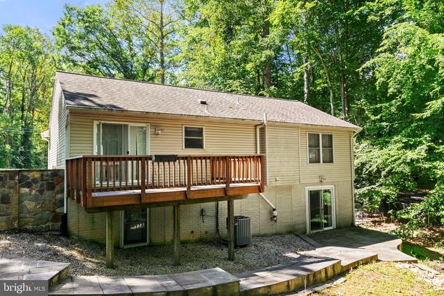 8394 COBB RD, Manassas, VA 20112