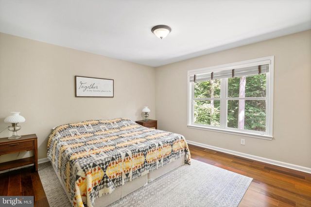 8394 COBB RD, Manassas, VA 20112