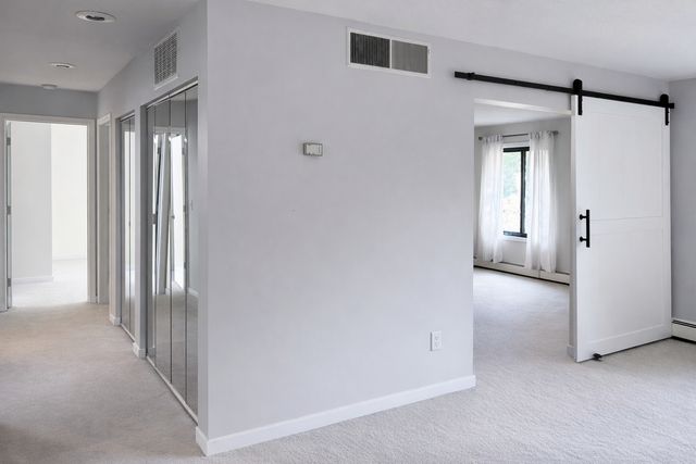 7510 Cahill Road 303B, Edina, MN 55439