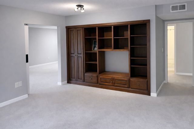 7510 Cahill Road 303B, Edina, MN 55439