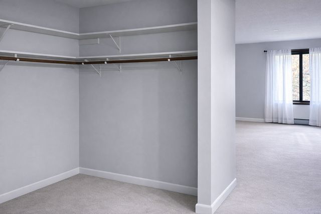 7510 Cahill Road 303B, Edina, MN 55439