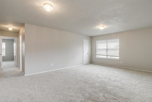 10104 High Eagle Trail, Fort Worth, TX 76108