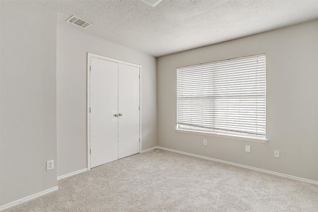 10104 High Eagle Trail, Fort Worth, TX 76108