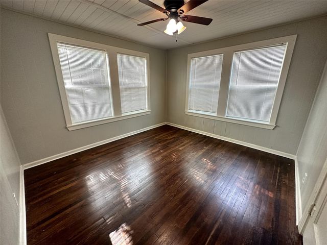 1008 Peak Street, Denton, TX 76201