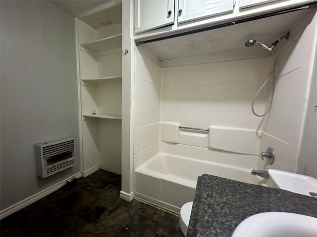 1008 Peak Street, Denton, TX 76201