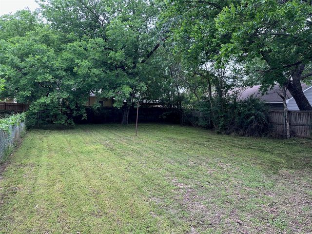 1008 Peak Street, Denton, TX 76201