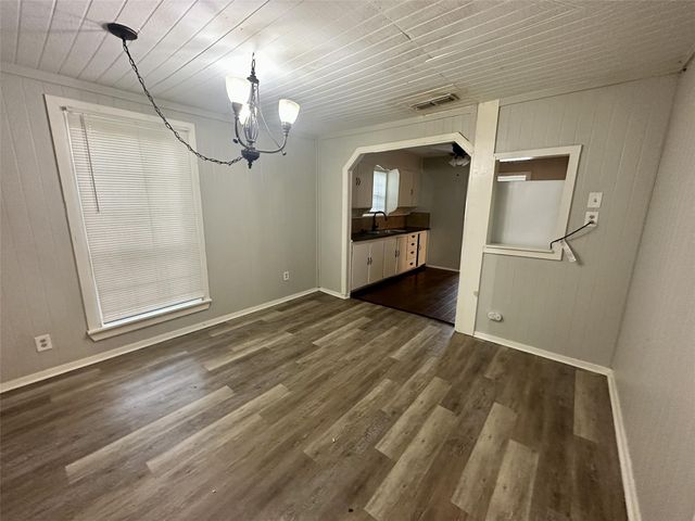 1008 Peak Street, Denton, TX 76201