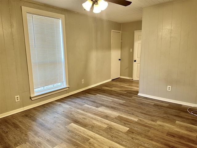 1008 Peak Street, Denton, TX 76201