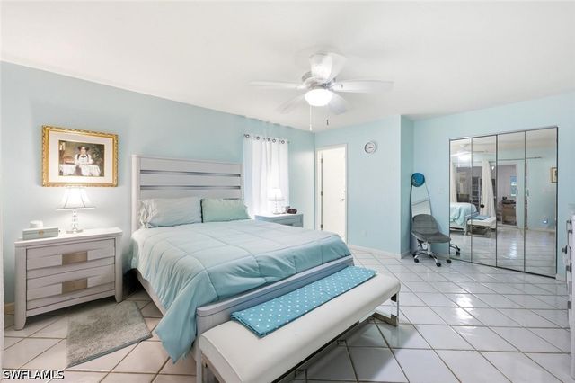 989 Charlemagne BLVD, Naples, FL 34112