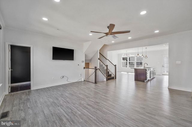 10911 CLERKENWELL ALY ALY, Waldorf, MD 20603