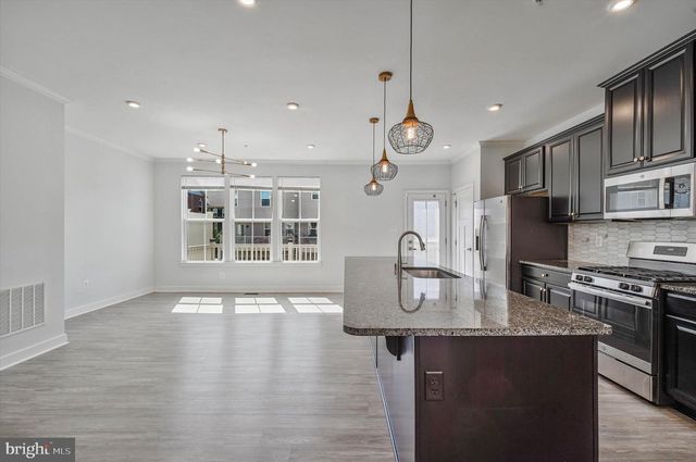 10911 CLERKENWELL ALY ALY, Waldorf, MD 20603