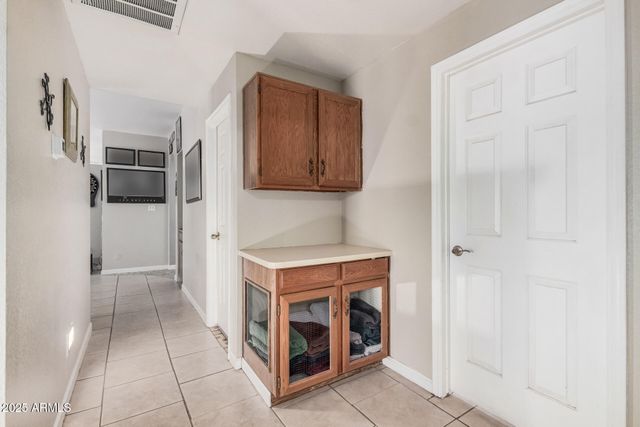 5322 E FOUNTAIN Street, Mesa, AZ 85205