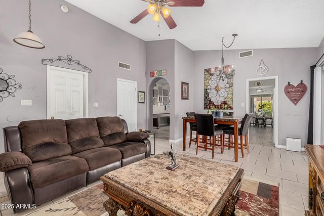 5322 E FOUNTAIN Street, Mesa, AZ 85205