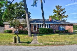 2237 Ebb Tide RD, Virginia Beach, VA 23451