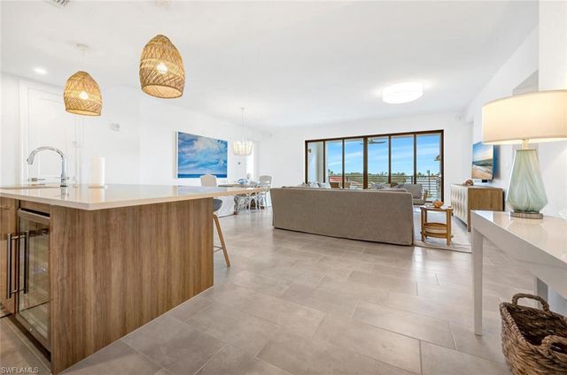 1125 Central AVE # 477, Naples, FL 34102