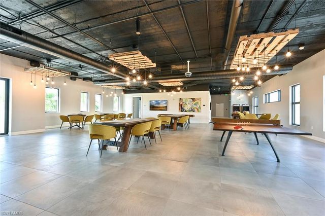 1125 Central AVE # 477, Naples, FL 34102